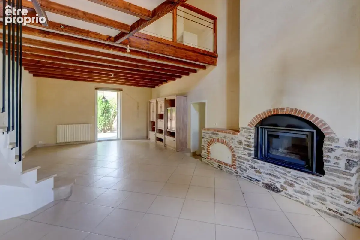 A Vendre Champtoceaux Maison de caractère 4 chambres, rénové - photo 3