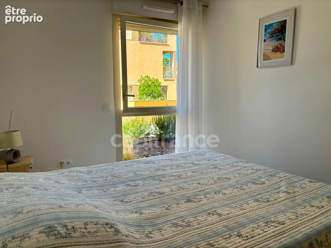 Appartement à vendre 4 pièces HYERES (83) - Plain pied - 2 parkings - 2 terrasses - photo 35