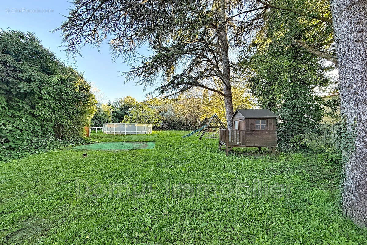 Maison à SAINT-SATURNIN-LES-AVIGNON