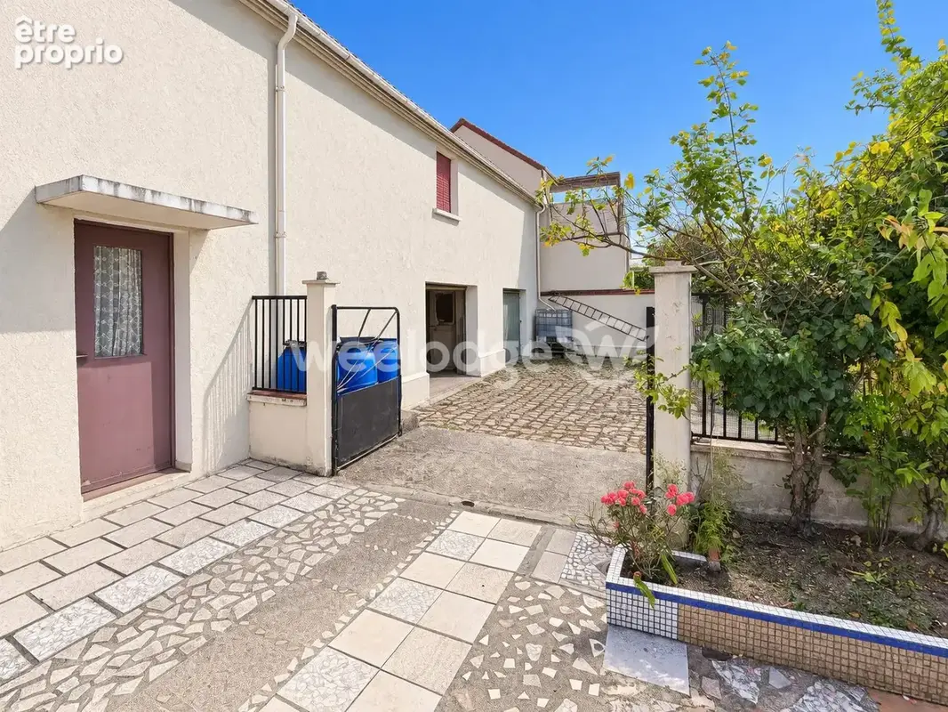 Maison 5 pièces 116 m² à vendre à Acheres (78260) - photo 1