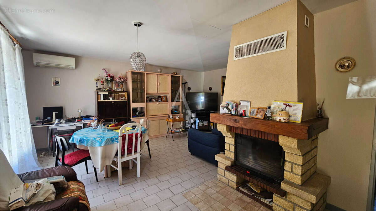 Maison à NIMES