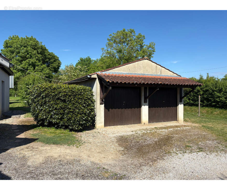Maison à BLAN