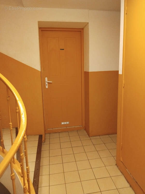 Appartement à HYERES