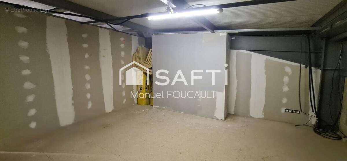 Commerce 320 m² à Quetigny  - photo 7