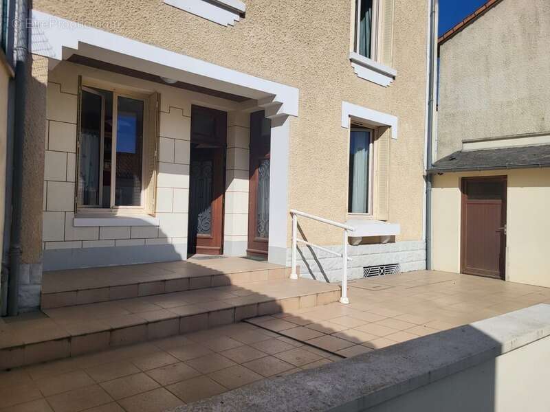Maison à AIRVAULT