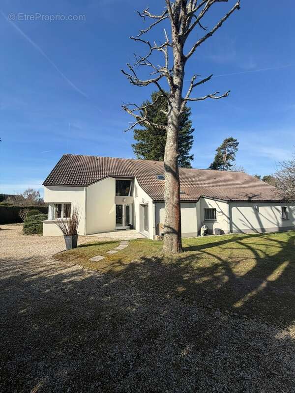 Maison à BOIS-LE-ROI