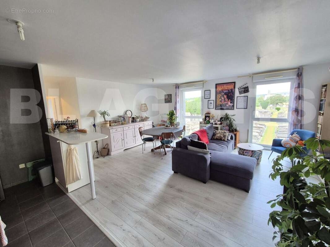 b68ffe13-d98c-4bf0-8151-8ee79e354b31 - Appartement à MANTES-LA-JOLIE