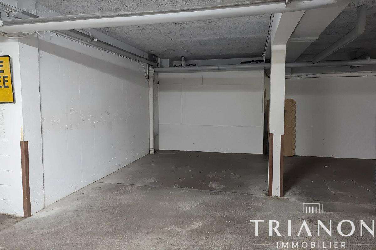 Appartement à L'ETANG-LA-VILLE