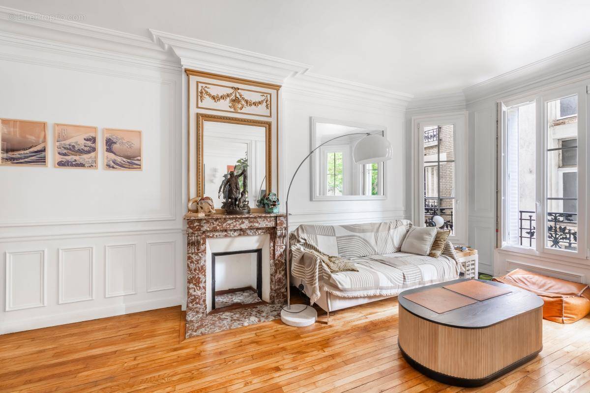 Appartement à PARIS-12E