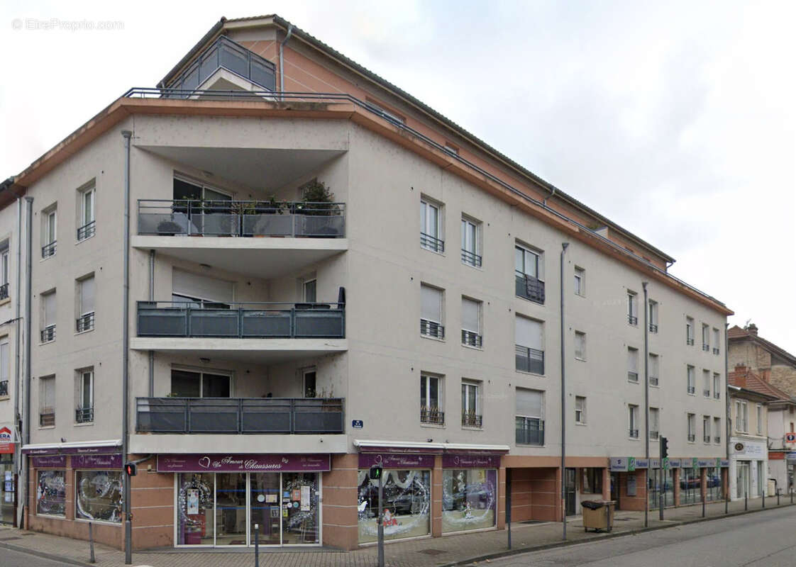 Appartement à BOURGOIN-JALLIEU