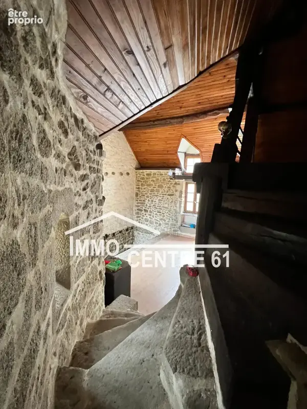 Maison d'habitation avec maison à rénover et dépendances - photo 16