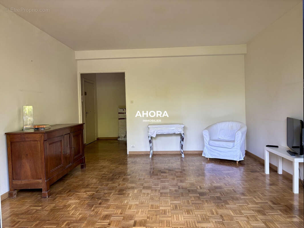 Appartement 70 m² à Marseille-9e  - photo 7