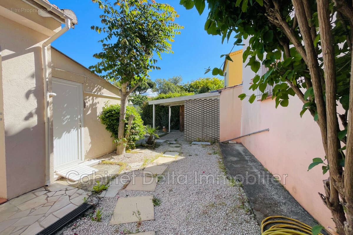 Appartement 51 m² à Sanary-Sur-Mer  - photo 8