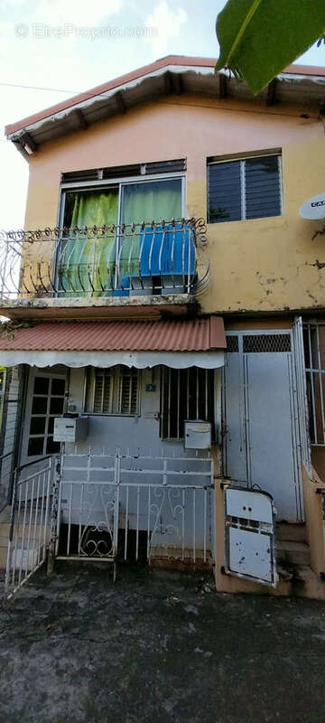 Maison à FORT-DE-FRANCE