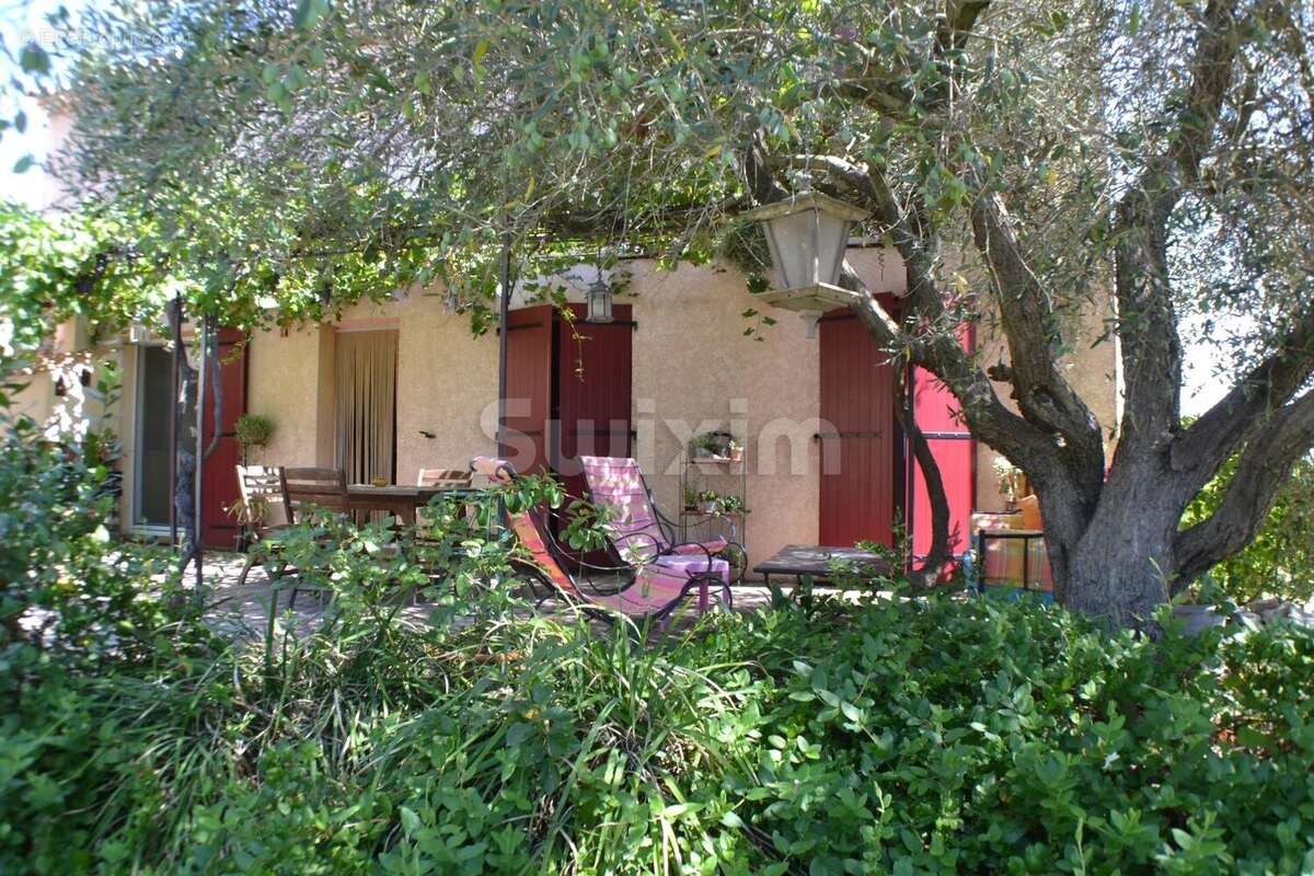 Maison à SAINT-LAURENT-D&#039;AIGOUZE