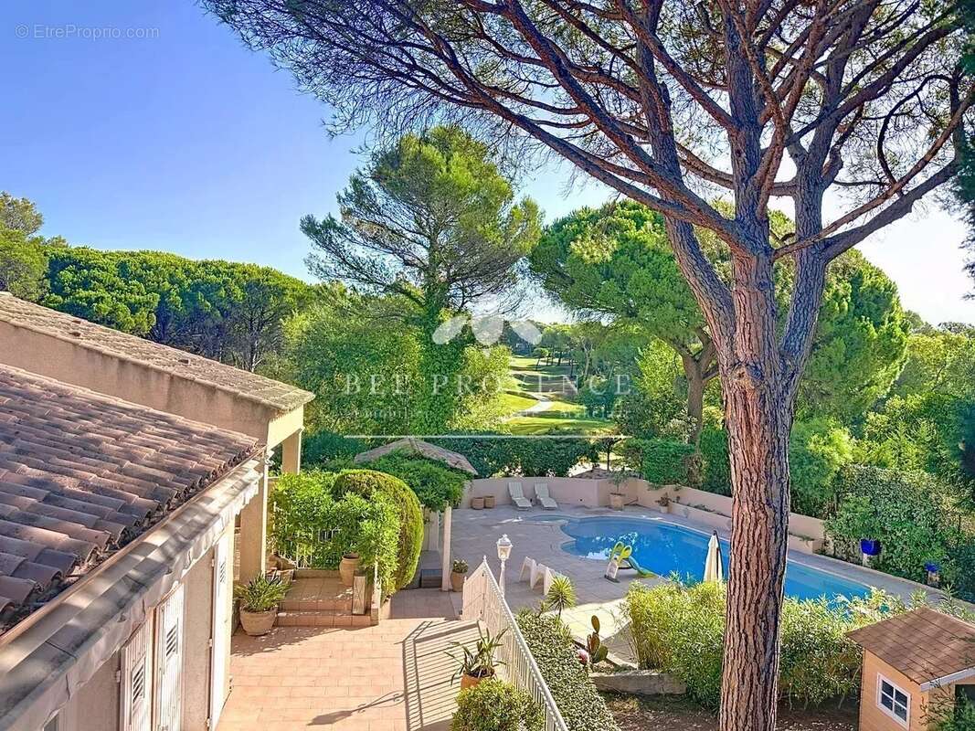 Maison à SAINT-RAPHAEL