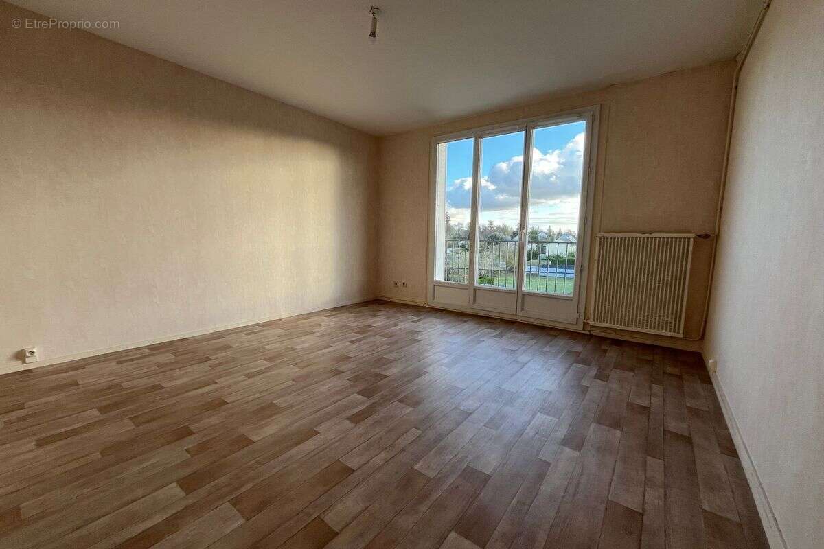 Appartement à LIGUEIL
