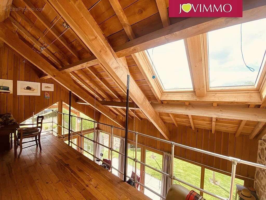 Maison à FONTANIERES