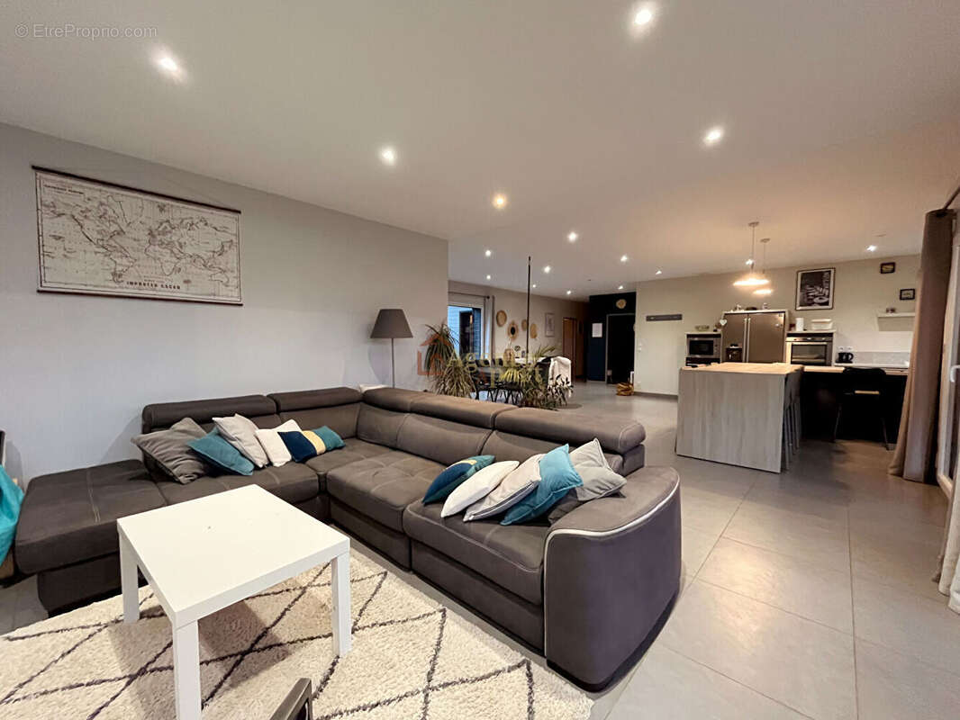 Maison à SAINT-SYLVAIN