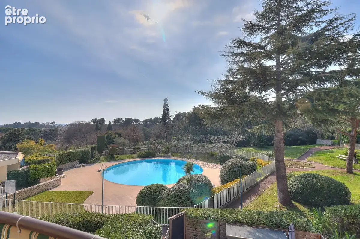 Charmant 2 pièces dans résidence avec piscine - photo 23