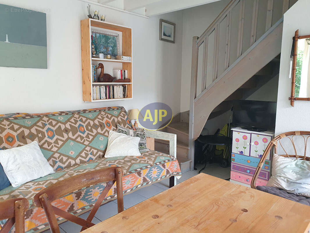 Appartement à LE VERDON-SUR-MER