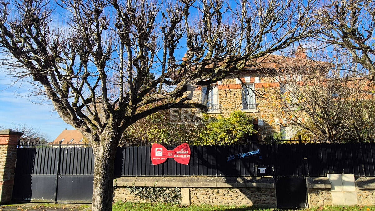 Maison à GRISY-SUISNES