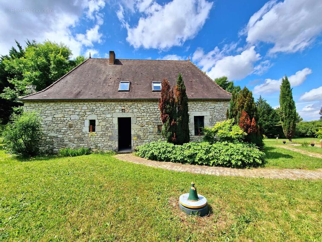 Maison à BEAUMONT-DU-PERIGORD