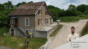 Maison à MEZIRE