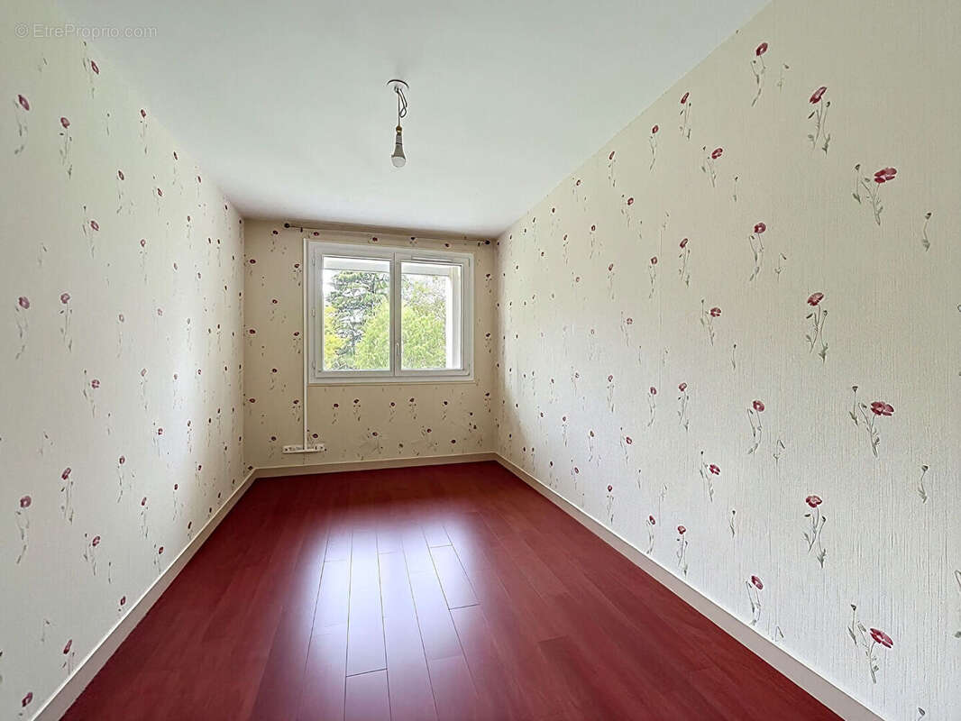 Appartement à SAINT-MICHEL-SUR-ORGE