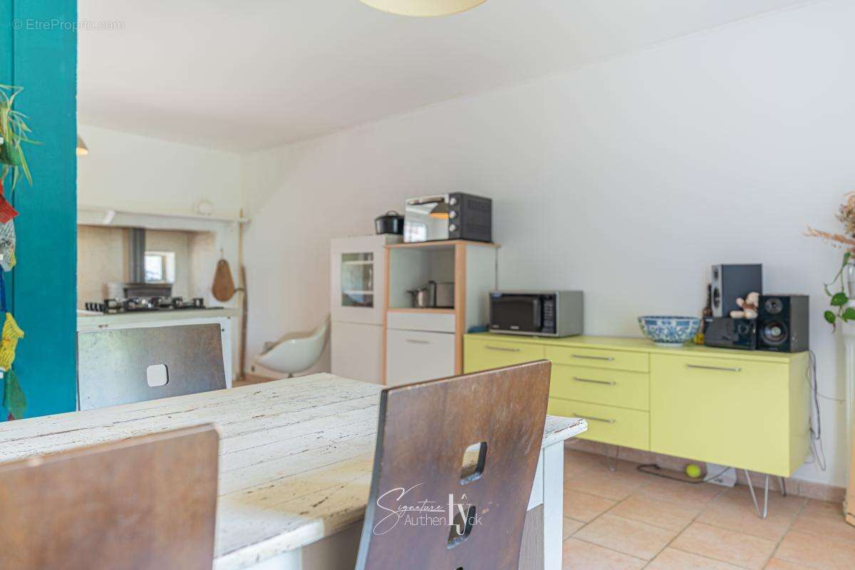 Maison 110 m² à Objat  - photo 18