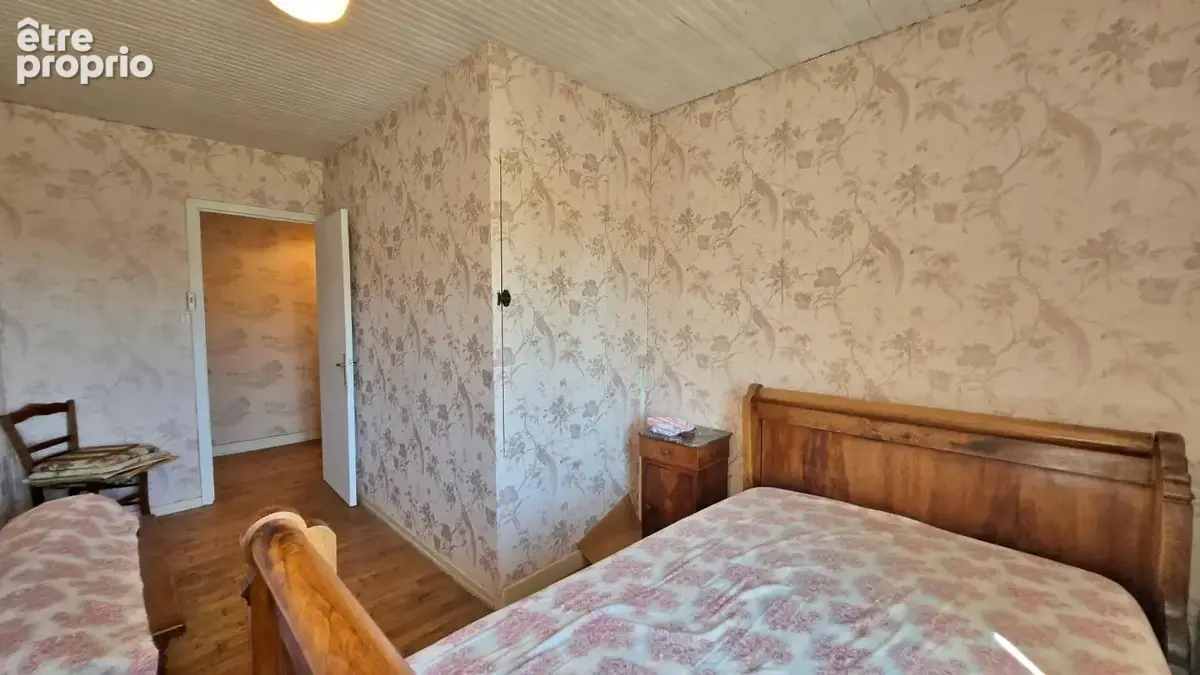 Maison de village en Pierre 5p + Grange + Garage + Jardin - Proche Saint-Junien - photo 12
