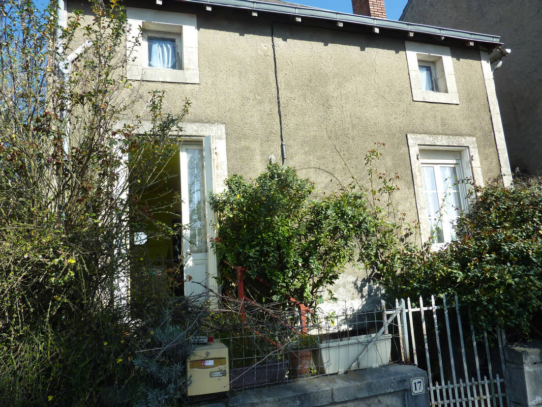 Maison à MOULISMES
