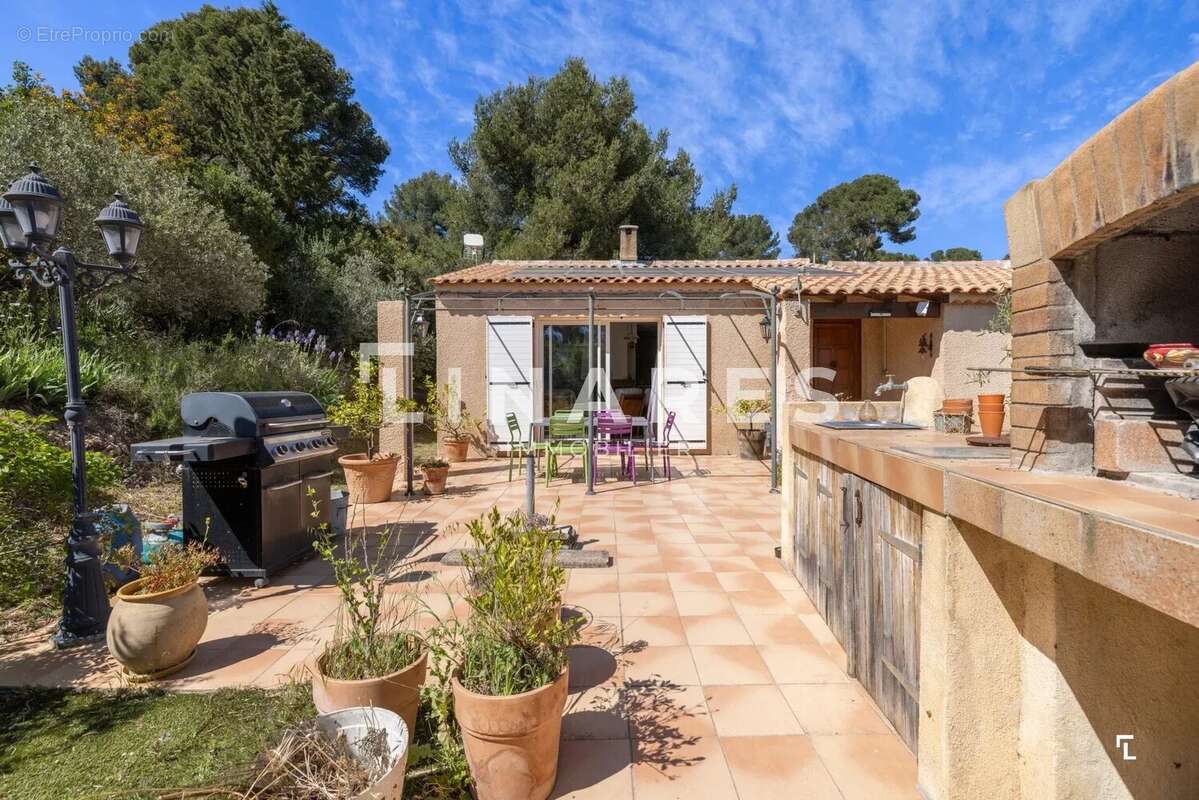 Maison à MARSEILLE-11E