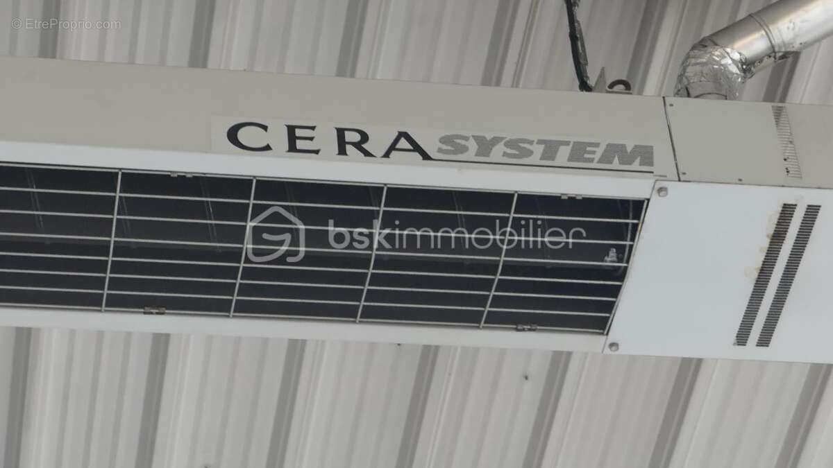 Commerce à SAINT-QUENTIN