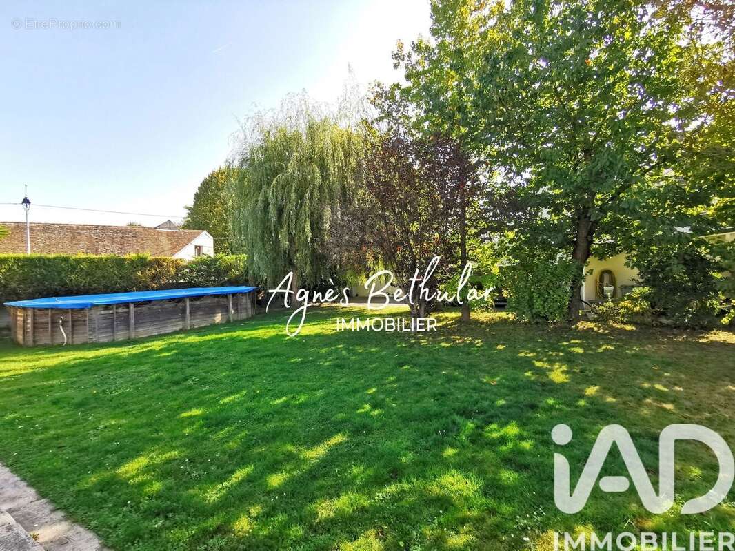 Maison 140 m² à Saulx-Les-Chartreux  - photo 6