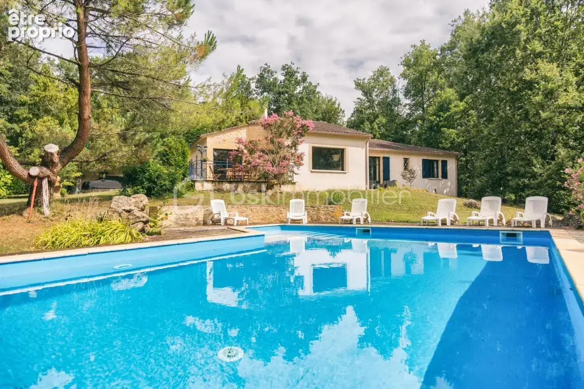 Magnifique propriété contemporaine sur 17000 m2 de terrain - photo 3