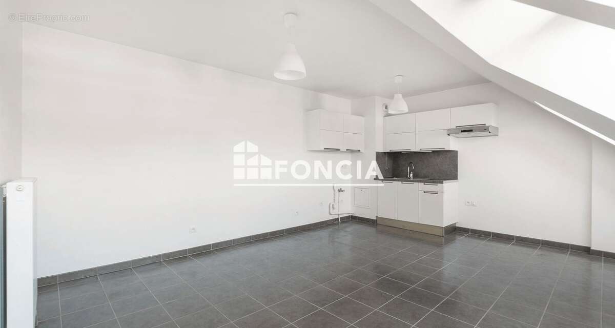Appartement à SAINT-CHERON