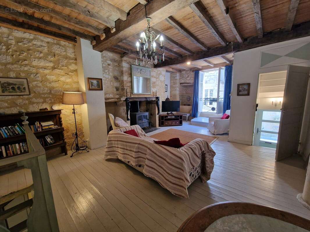 Appartement à MONFLANQUIN
