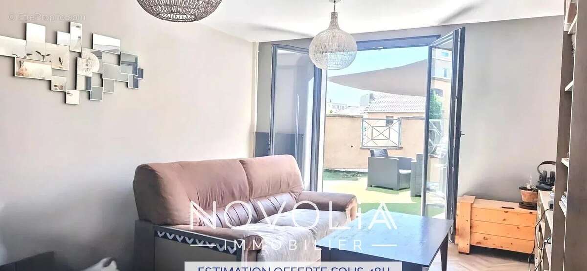 Maison à DECINES-CHARPIEU