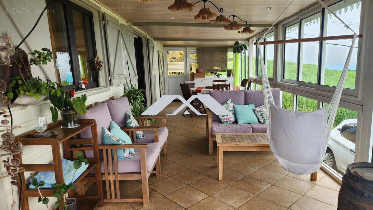 Maison à PETITE-ILE