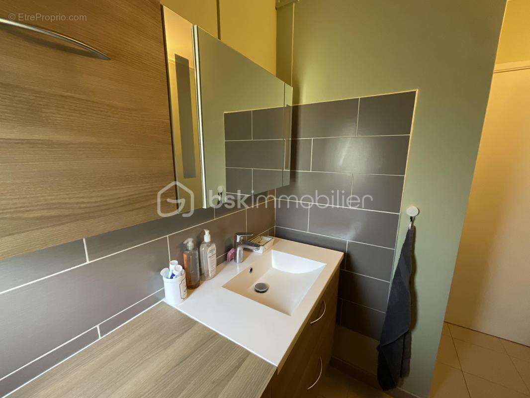 Beau duplex de 62 m² à 12 min à pied du rer b la croix-de-berny (limite antony) - photo 10