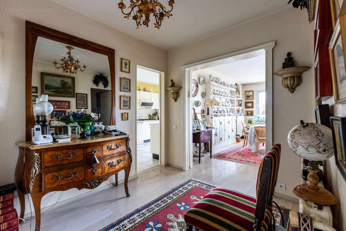 Appartement à BORDEAUX