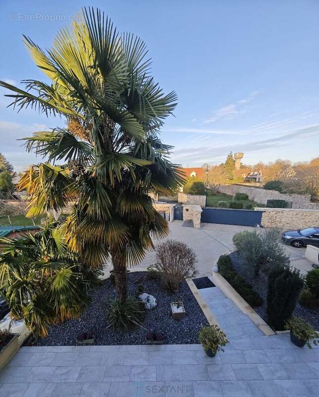 Maison à SAINT-SAUVEUR-SUR-ECOLE