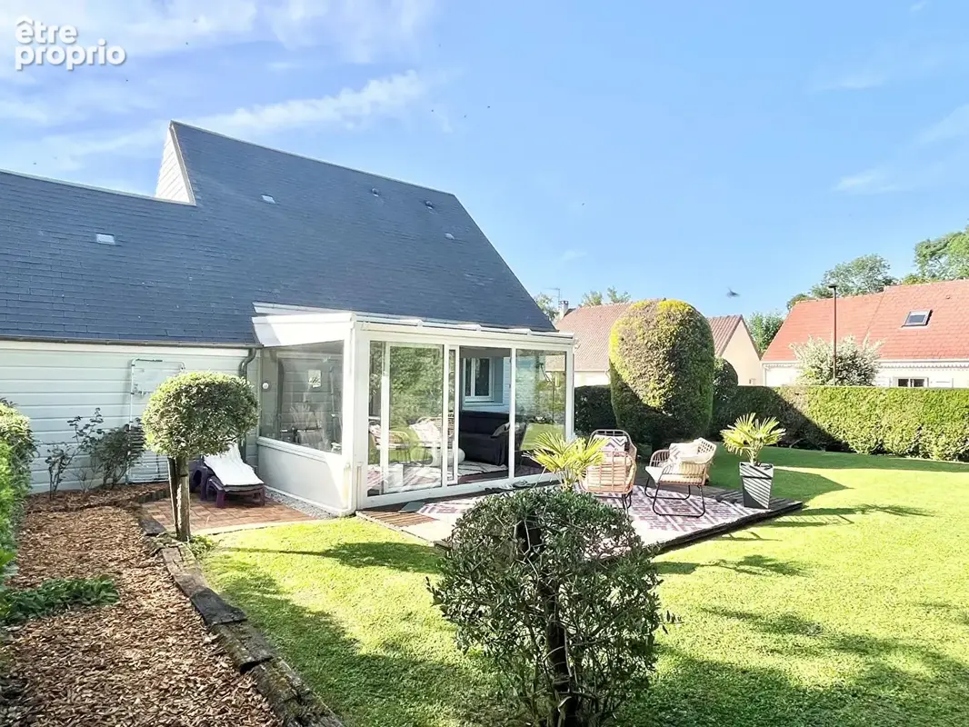 Maison Hérouvillette à vendre 5 pièce(s) 100.4 m2 - vie de plain pied - 3 chambres - véranda '- terrain 586 m² - photo 5