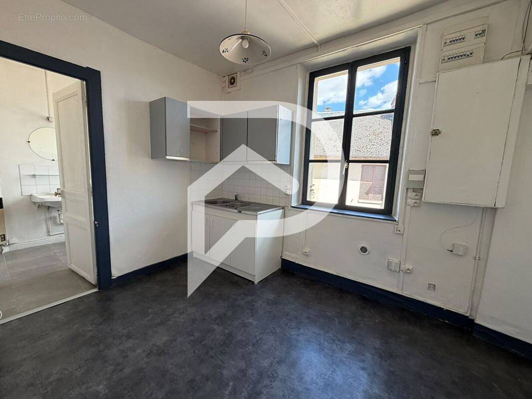 Appartement à MERU