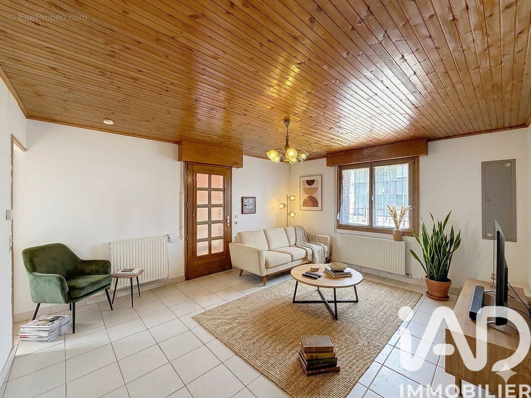 Photo 1 - Maison à RACHES