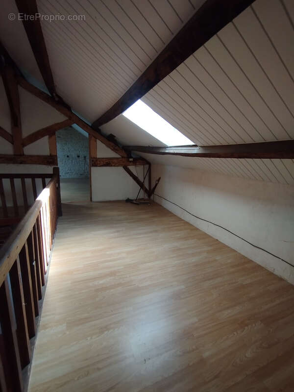 Maison à POUANT