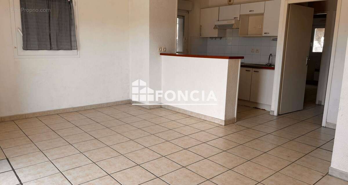 Appartement à TONNAY-CHARENTE