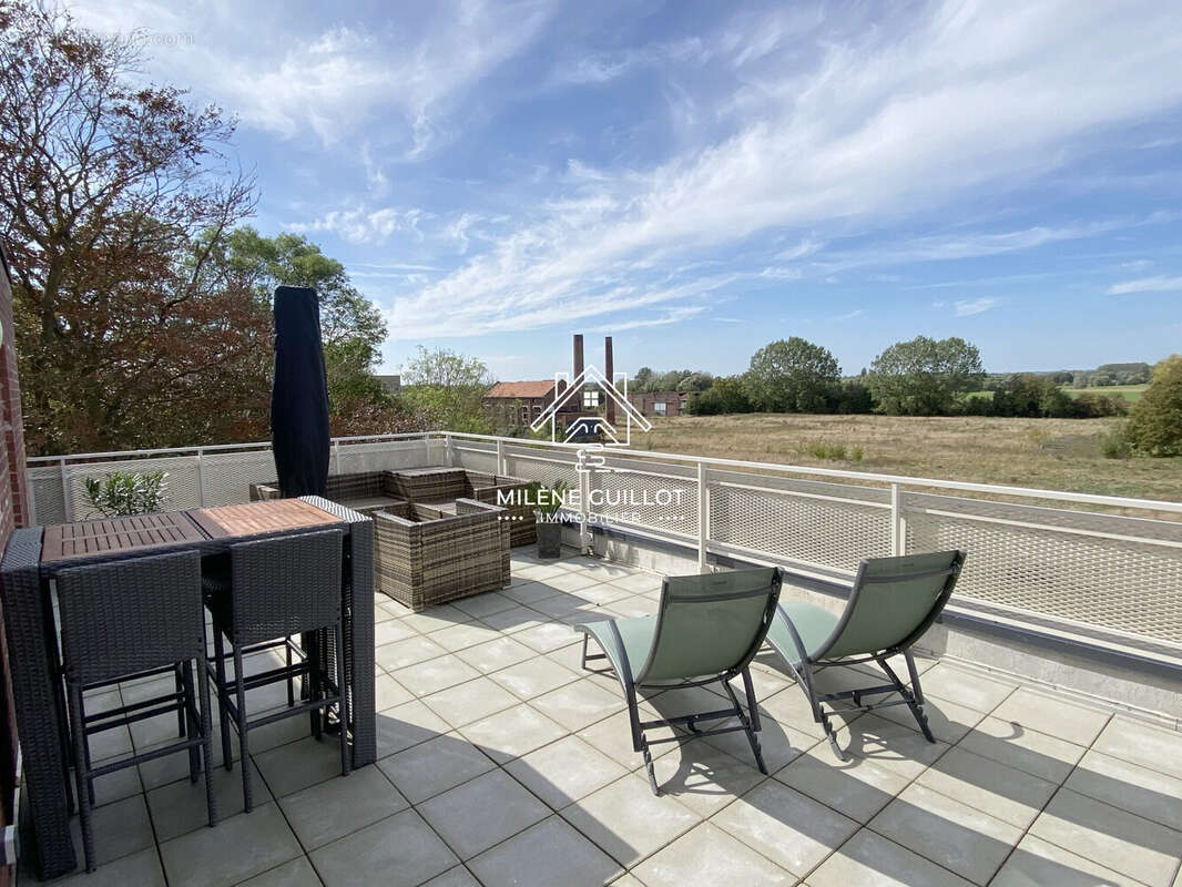 Appartement à QUESNOY-SUR-DEULE