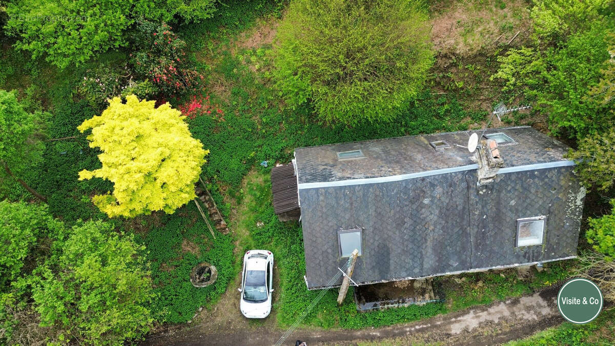 Maison à LA LANDE-DE-LOUGE
